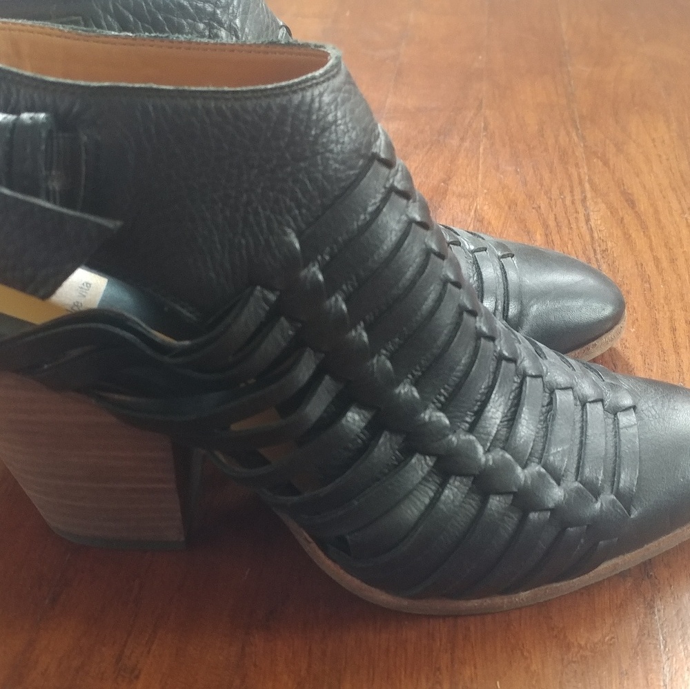 Dolce Vita shoes